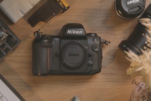 Nikon F100